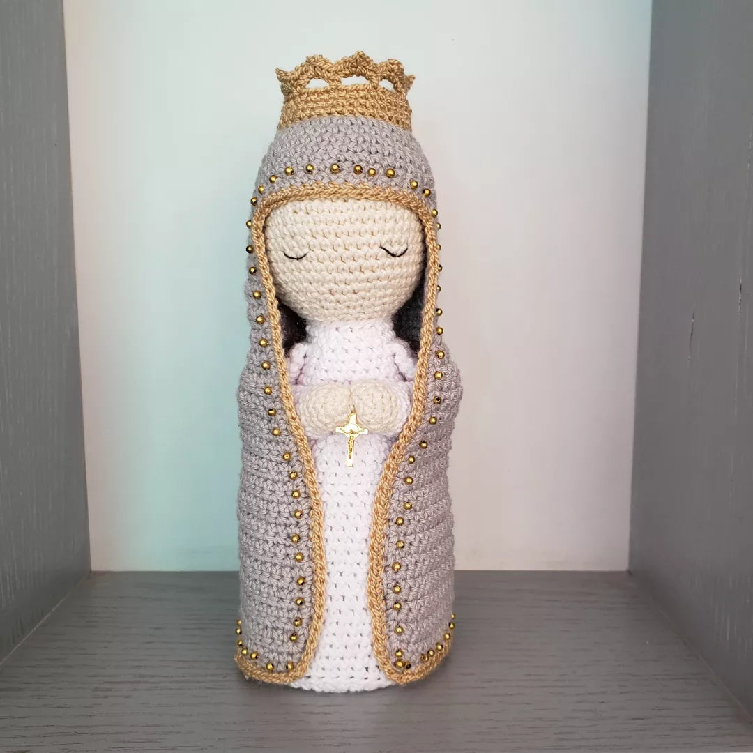 Virgen clásica manto largo gris