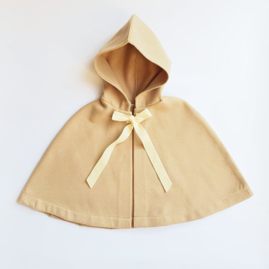 Capa Leticia beige