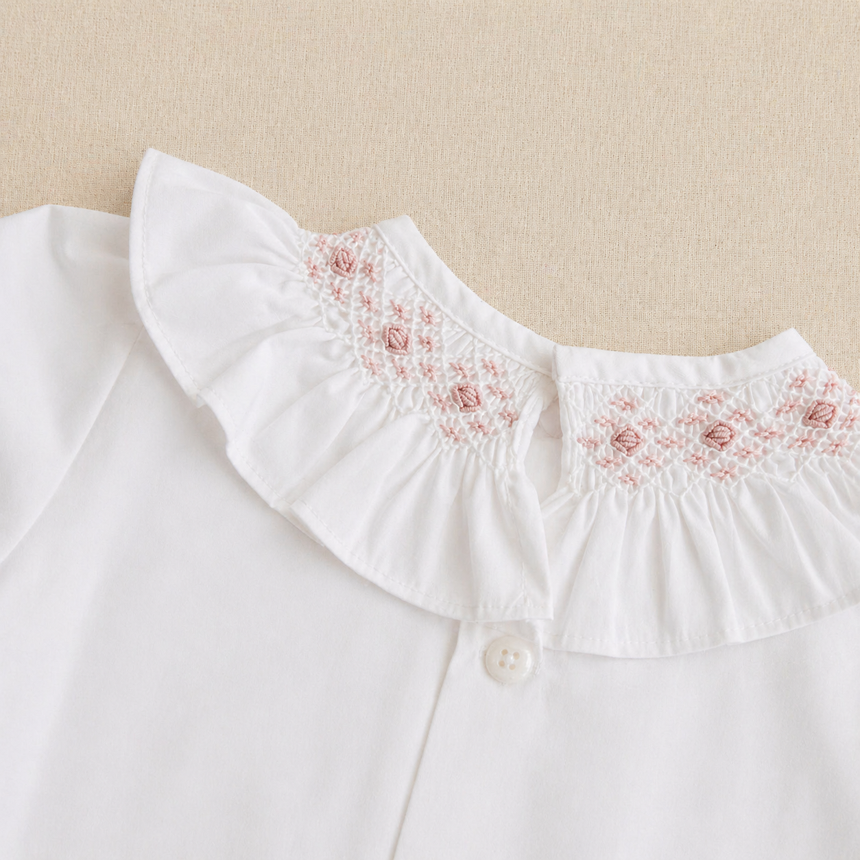 Blusa Golondrina Rosa - Clásica y romántica