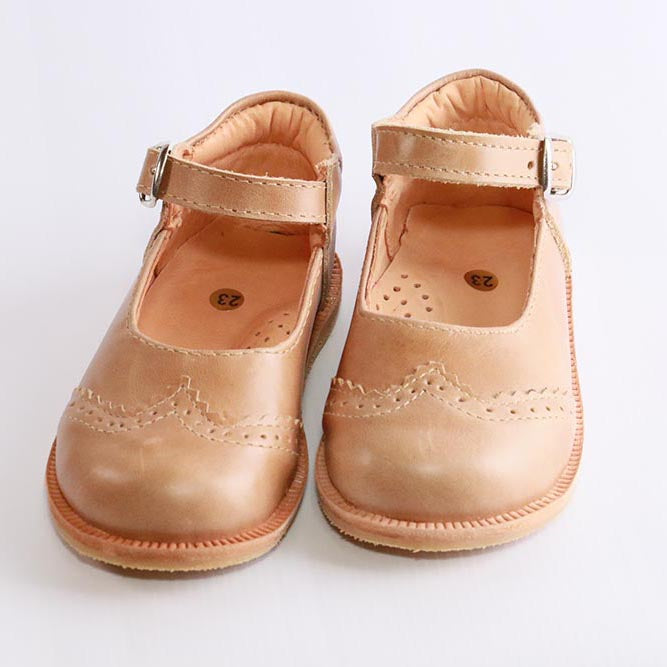 Zapato Filipa camel Caminantes