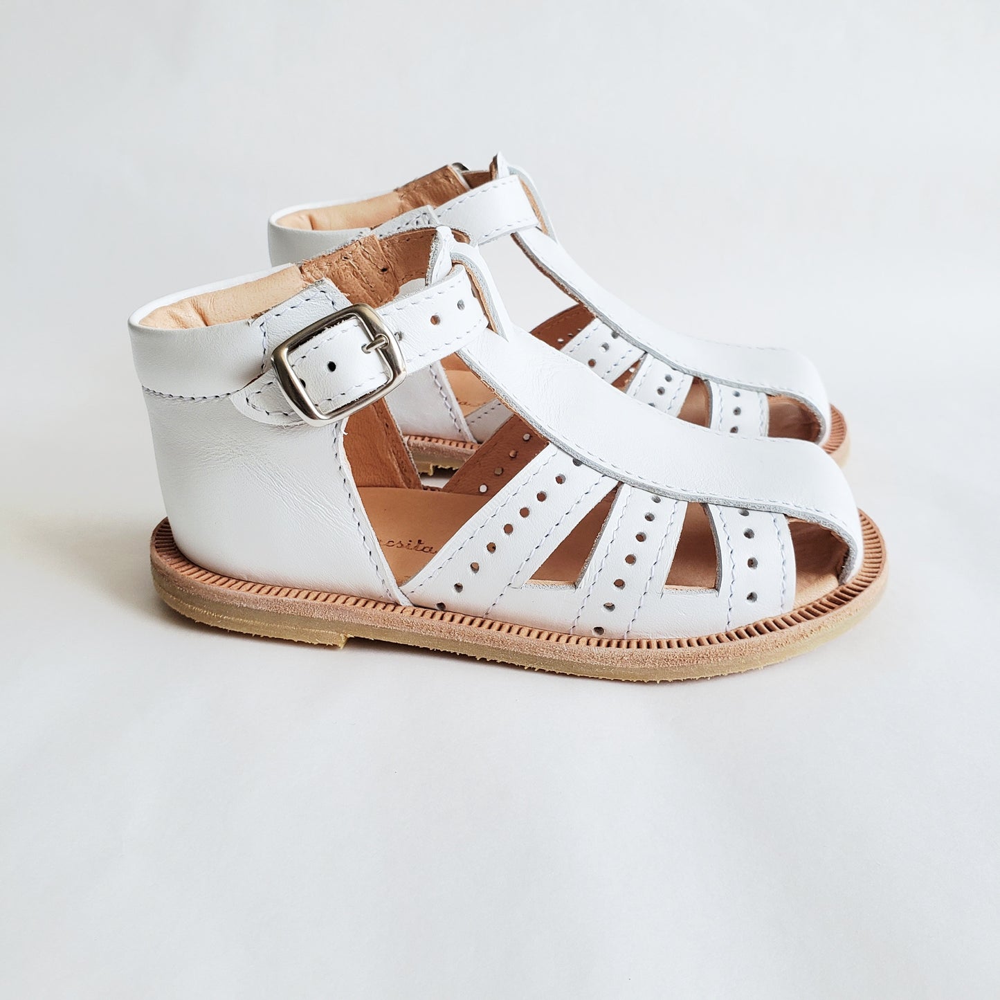 Chalita Calada blanca Caminante