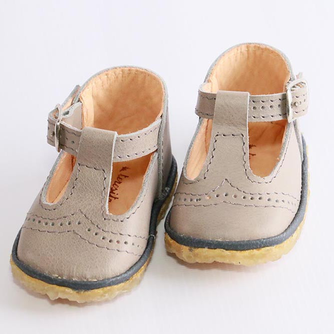 Zapato Leticia gris